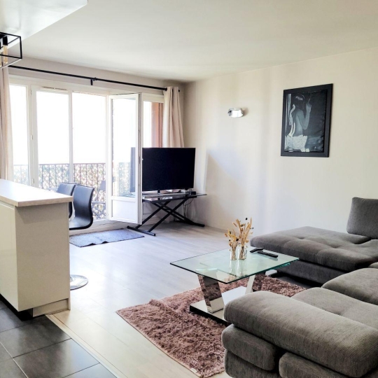  Annonces PANTIN : Appartement | PUTEAUX (92800) | 48 m2 | 382 000 € 