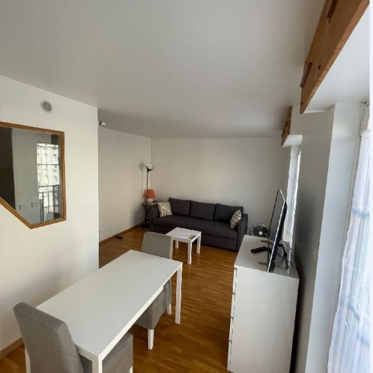  Annonces PANTIN : Apartment | CHARENTON-LE-PONT (94220) | 27 m2 | 1 050 € 