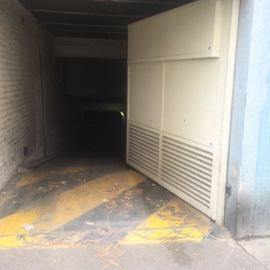  Annonces PANTIN : Garage / Parking | PARIS (75015) | 0 m2 | 120 € 