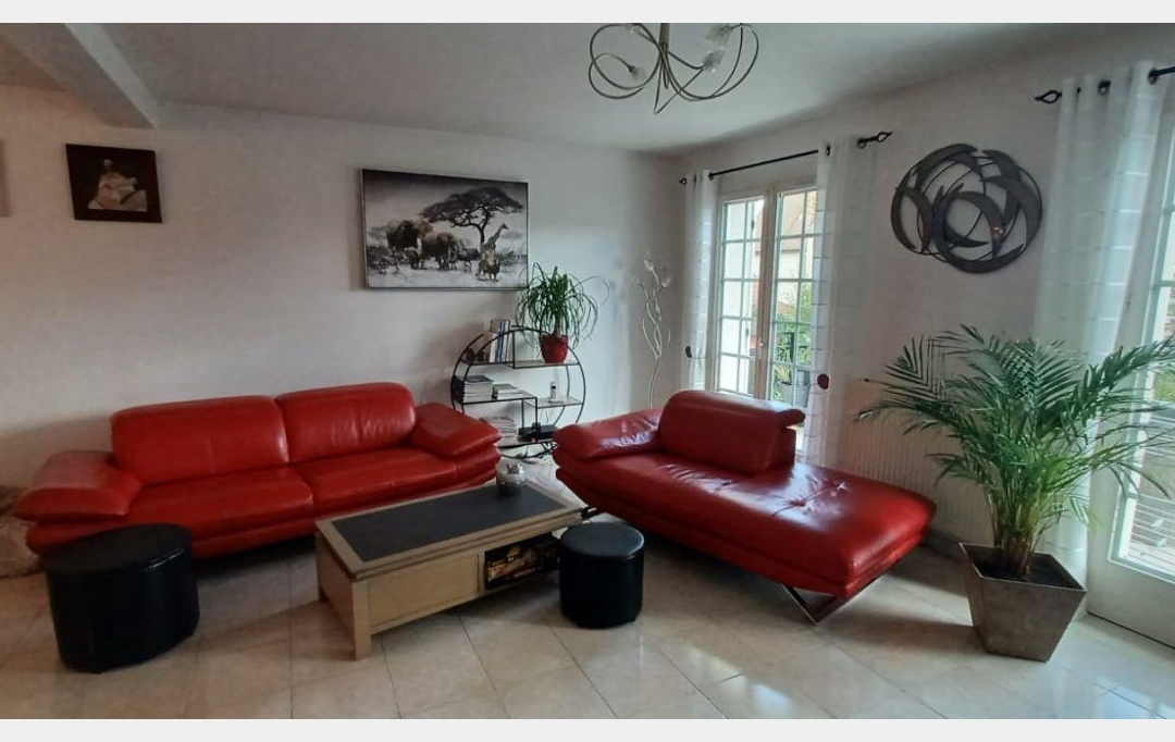 Annonces PANTIN : Maison / Villa | COUBRON (93470) | 181 m2 | 525 000 € 