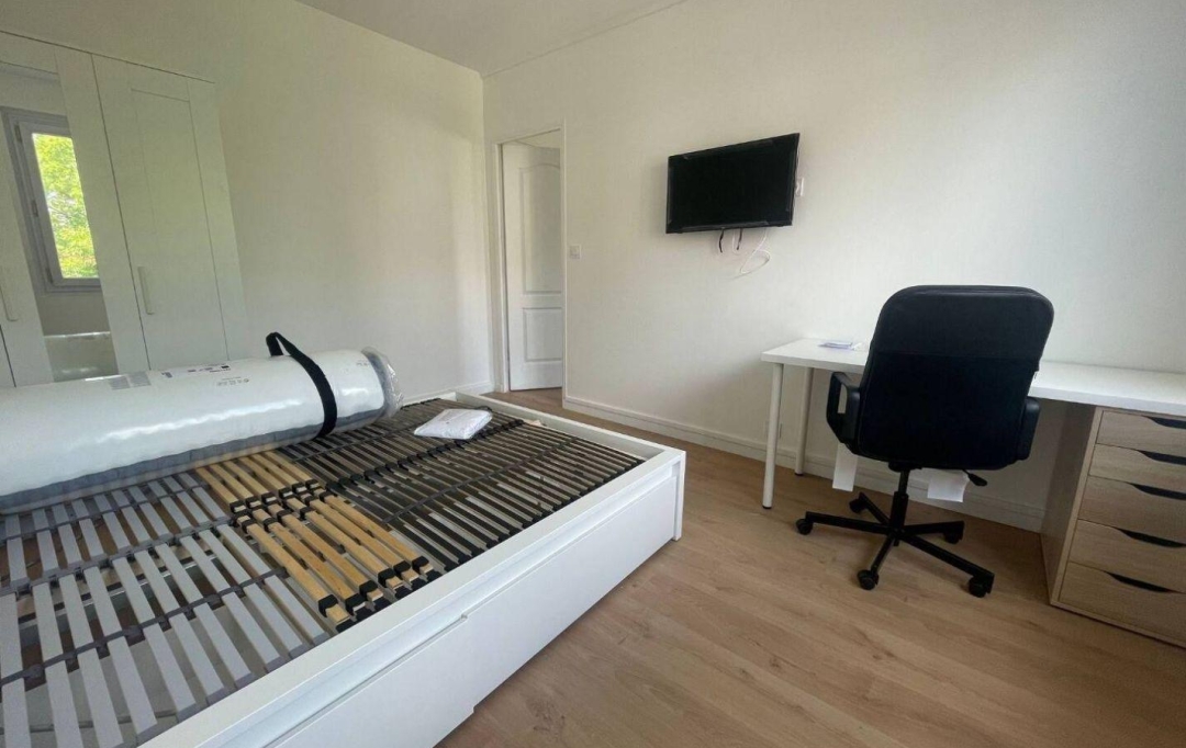 Annonces PANTIN : Appartement | LA COURNEUVE (93120) | 12 m2 | 620 € 