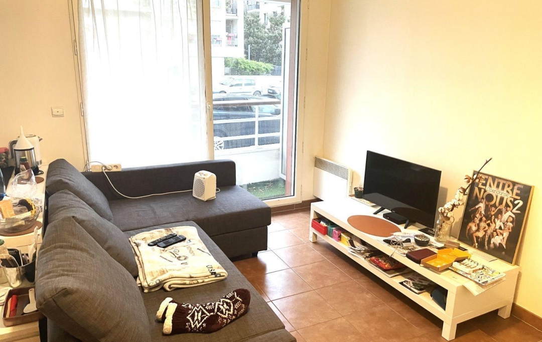 Annonces PANTIN : Appartement | ISSY-LES-MOULINEAUX (92130) | 31 m2 | 1 036 € 