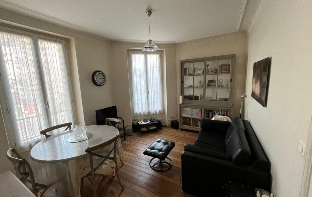 Annonces PANTIN : Appartement | CHARENTON-LE-PONT (94220) | 50 m2 | 435 000 € 